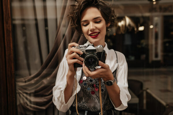 Le foto per la Local SEO: che impatto hanno e quali funzionano meglio in Ticino