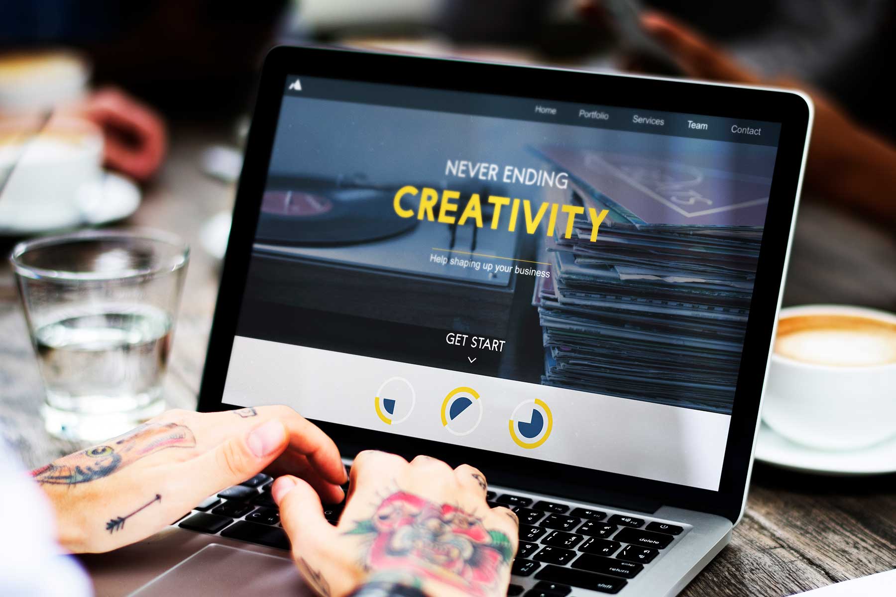 Perché molti siti internet in Ticino non portano contatti